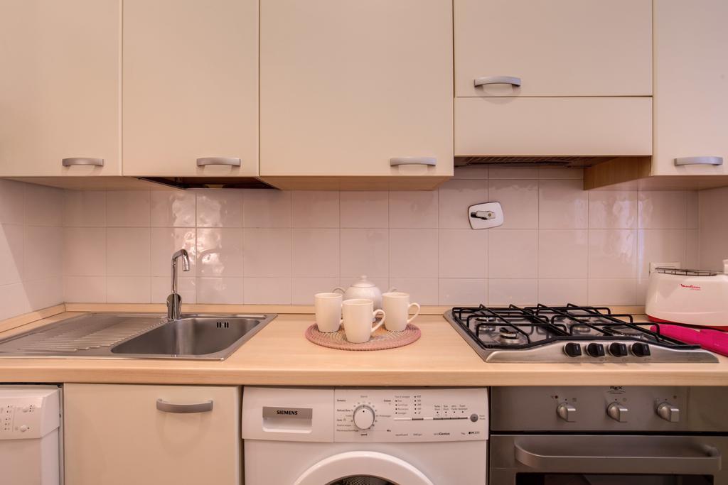 Navona Flowers Appartement Rome Kamer foto