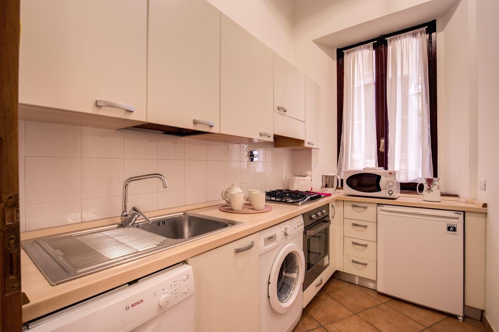 Navona Flowers Appartement Rome Kamer foto